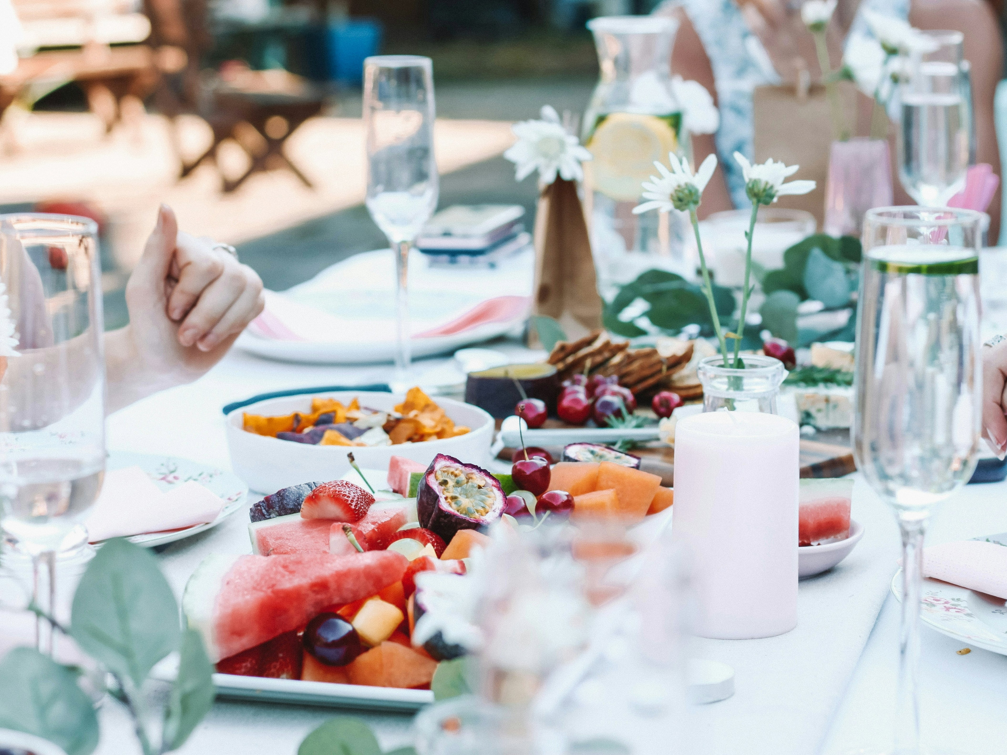 How to host the perfect garden party