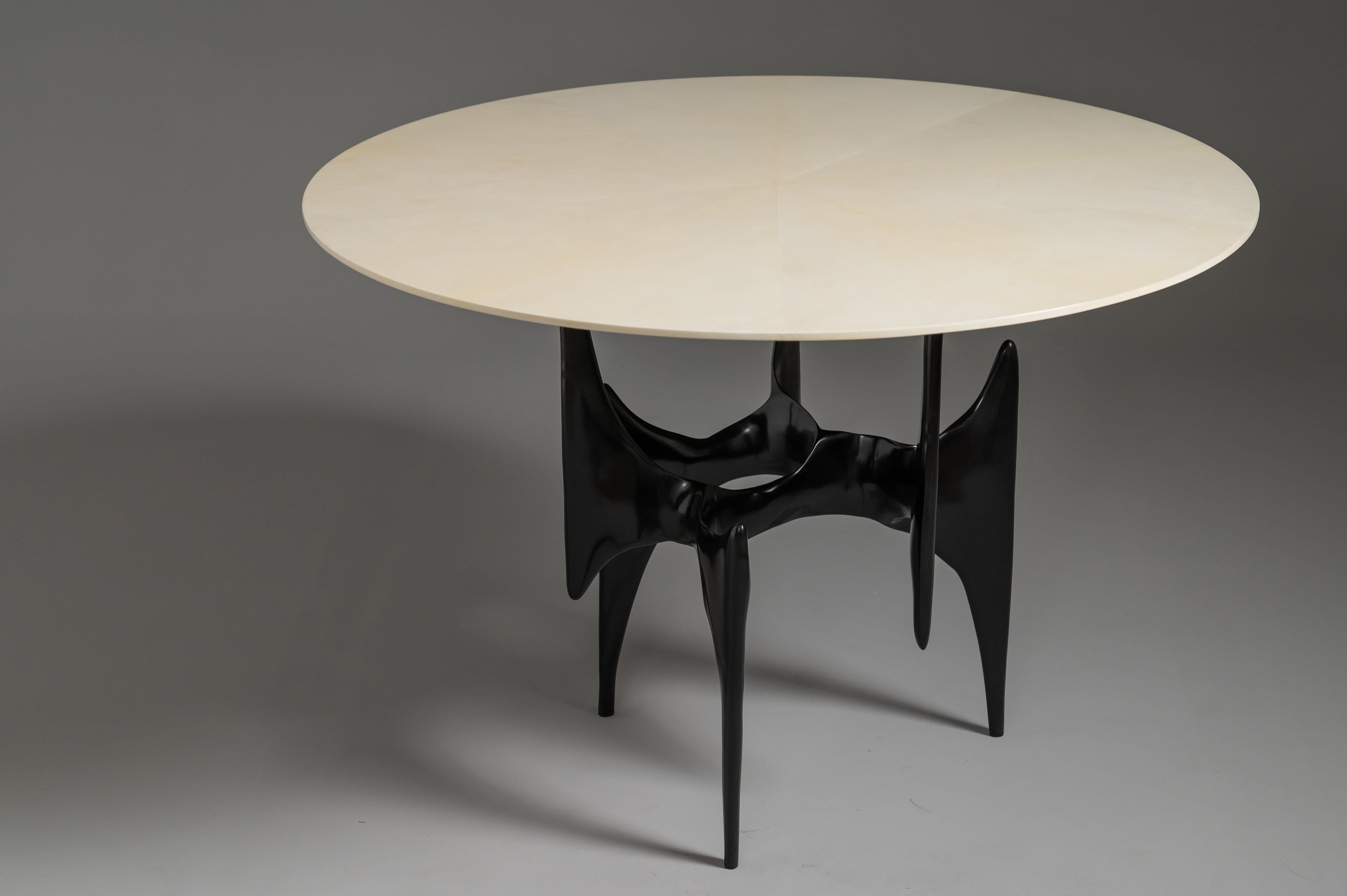 Ella Table