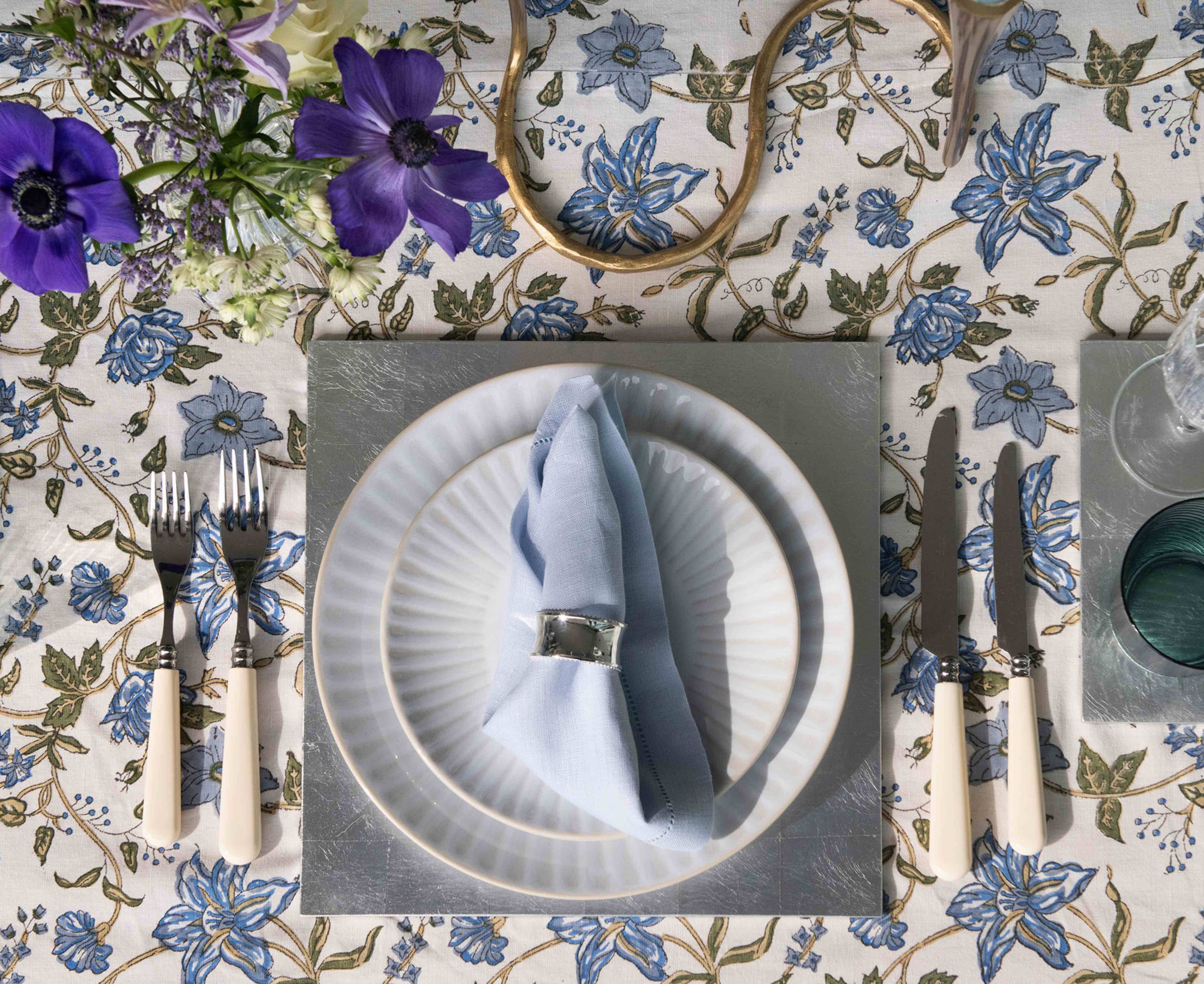 Silver Leaf Placemat - Chic Matte Silver